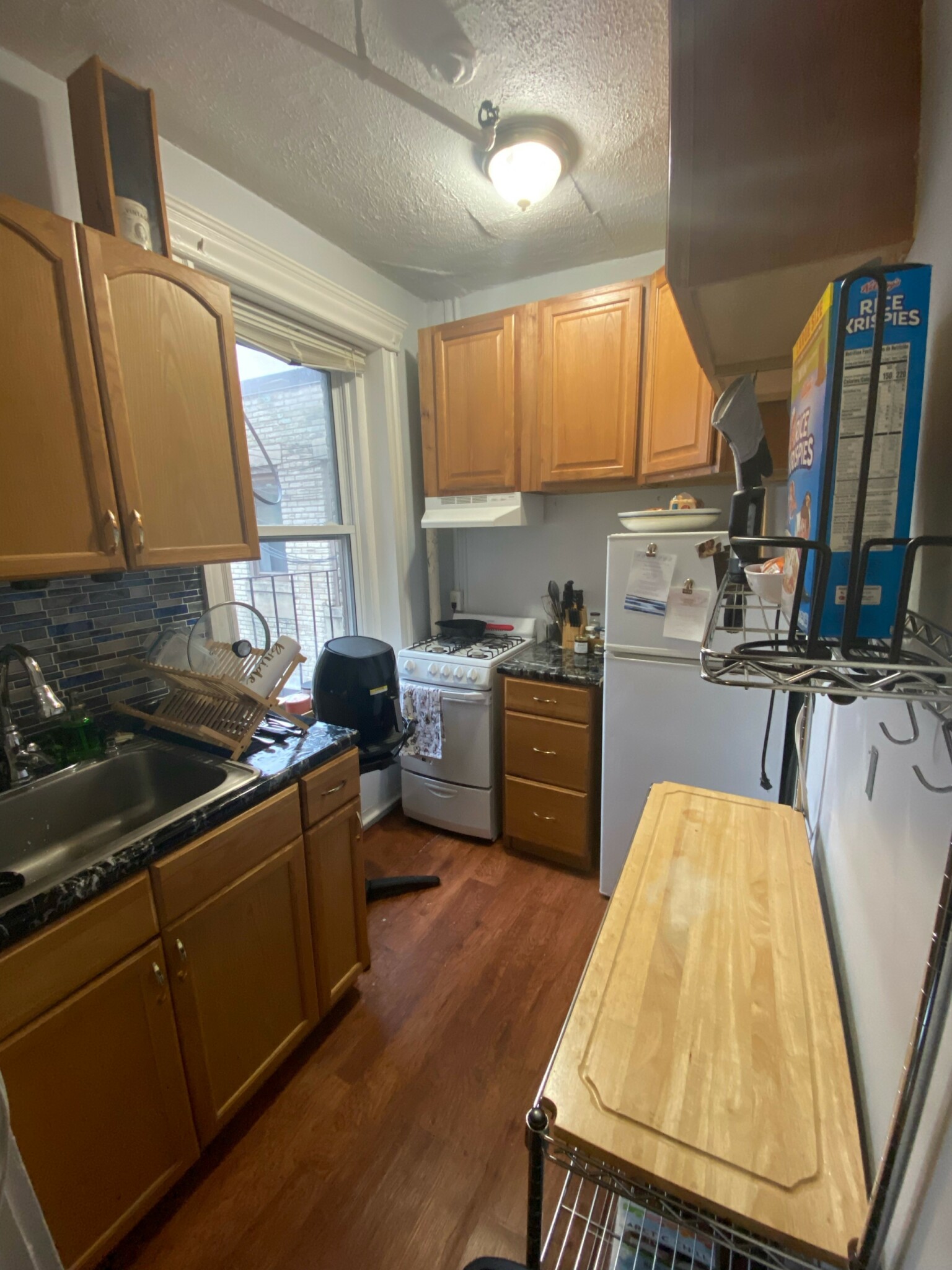 360 Riverway, Mission Hill