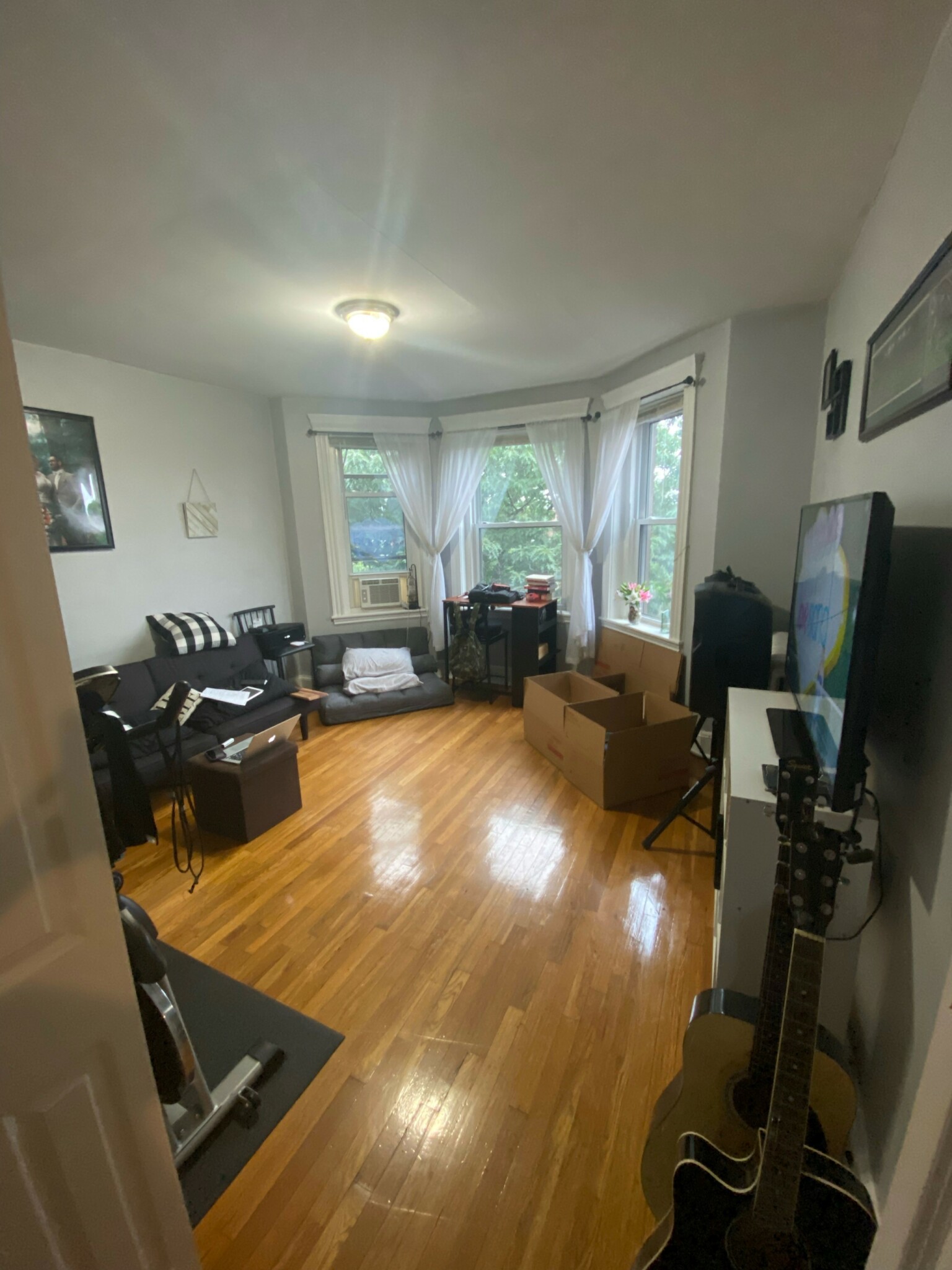 360 Riverway, Mission Hill