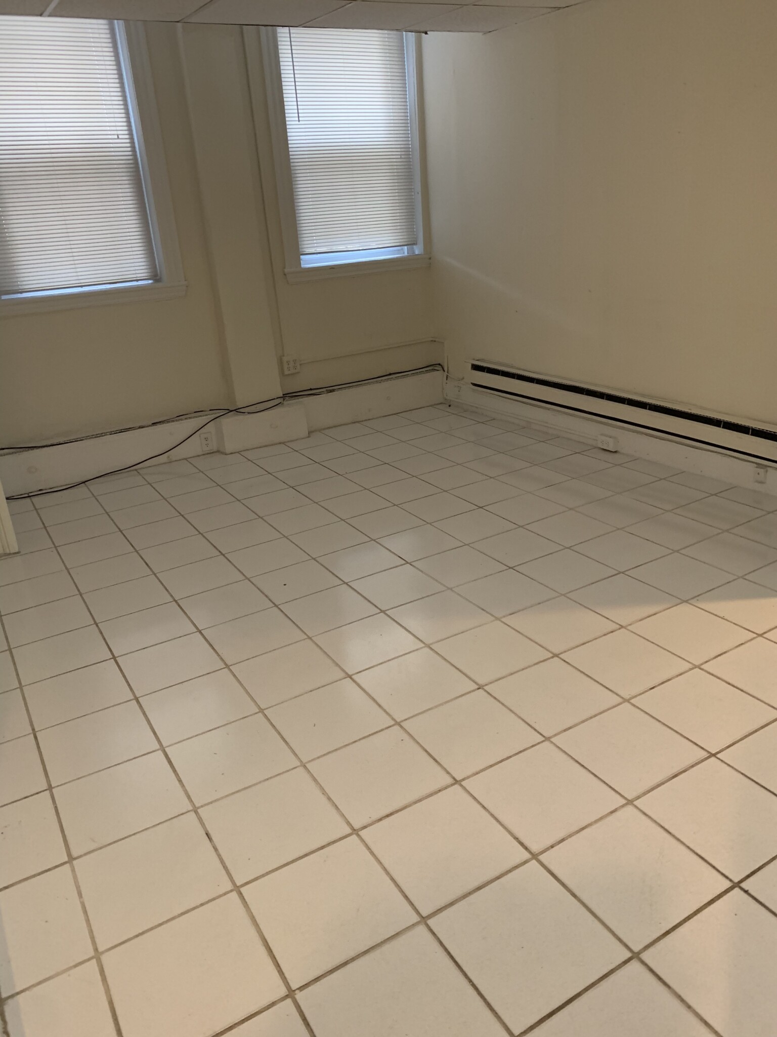 352 Riverway, Mission Hill