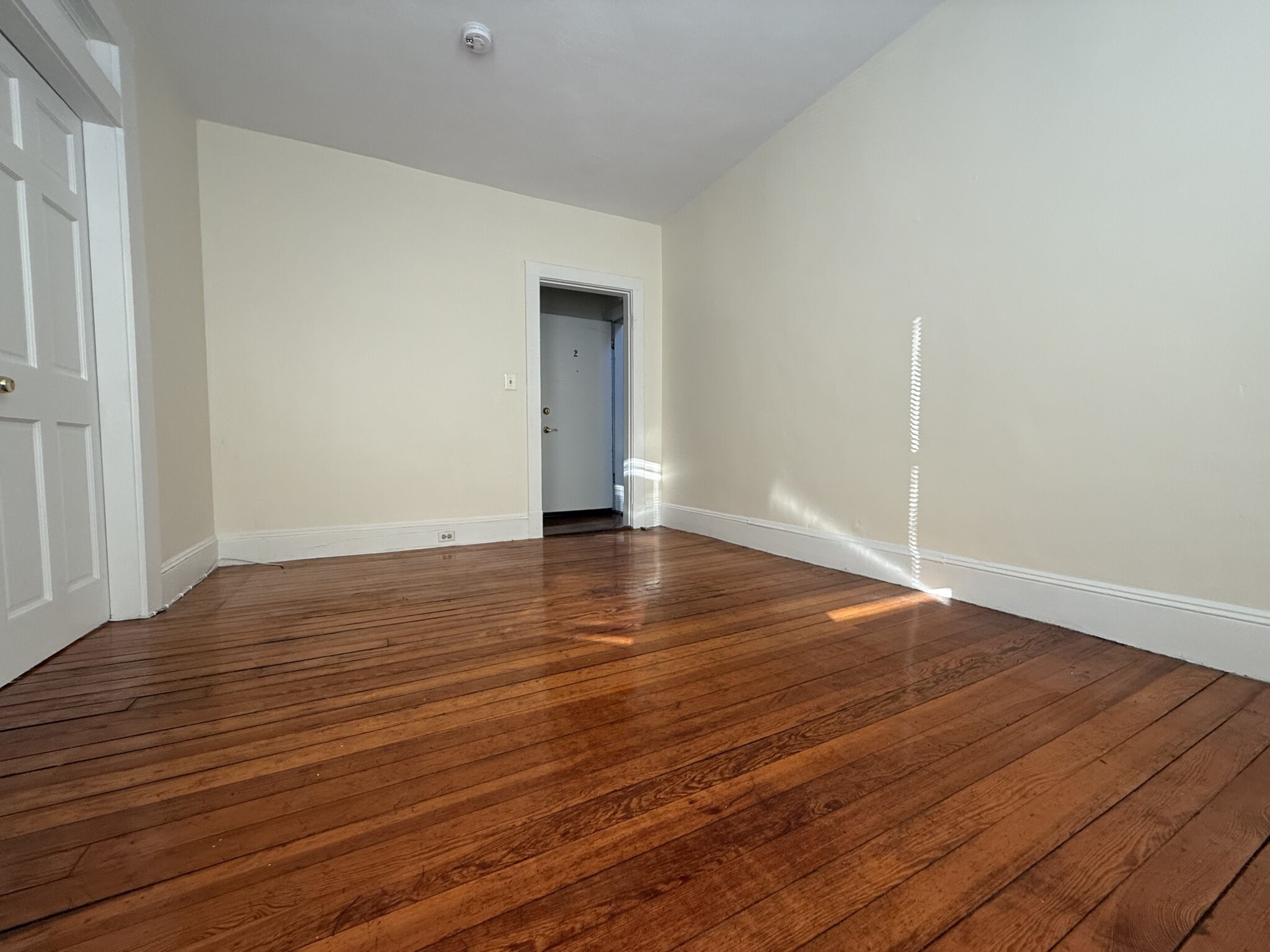 27 Forest St, Baldwin