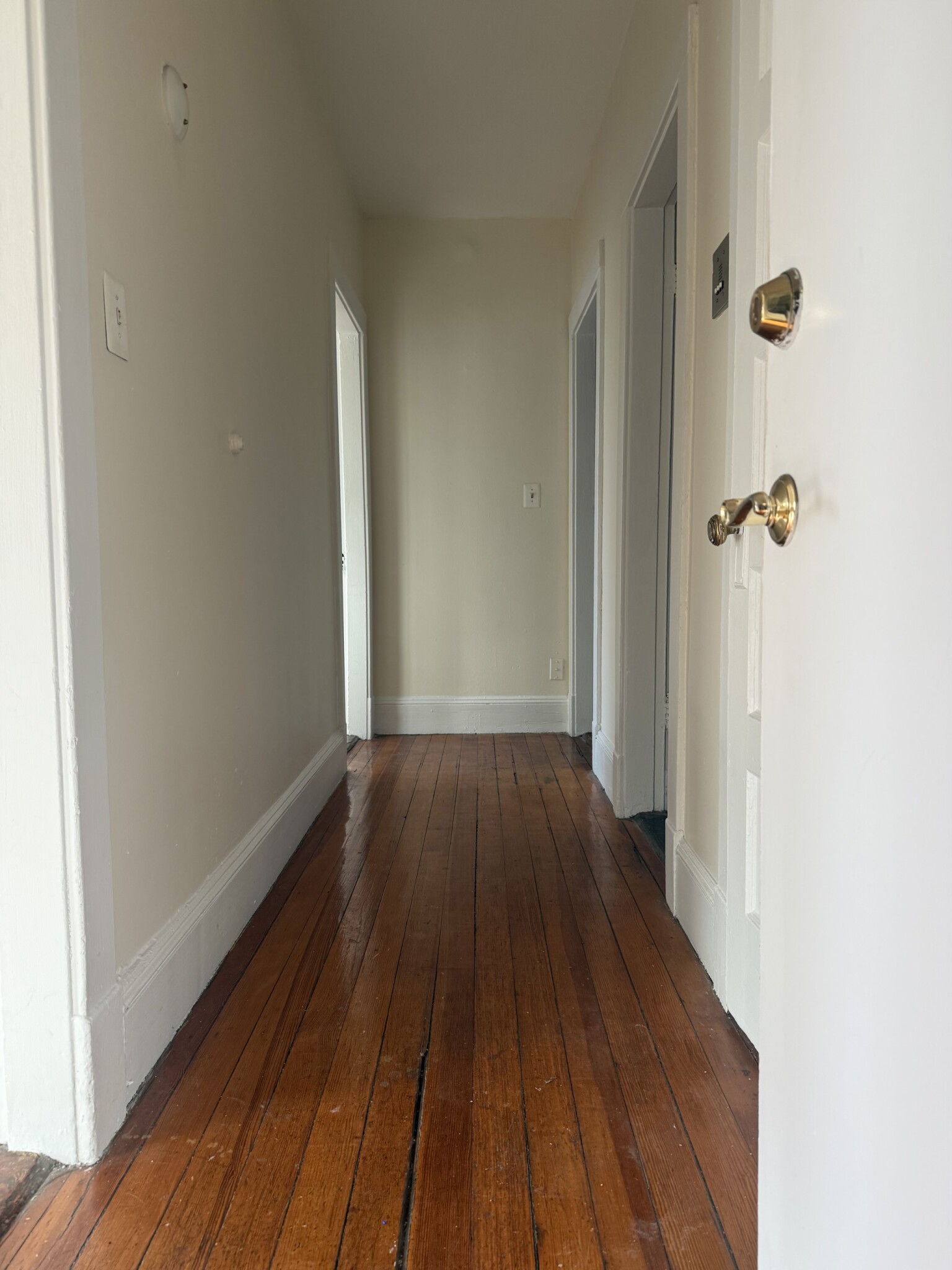 27 Forest St, Baldwin