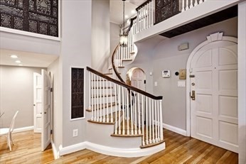 1 bed, 1.5 bath apartment for rent at 124 Beacon St Unit 1, Back Bay — photo 3 of 9