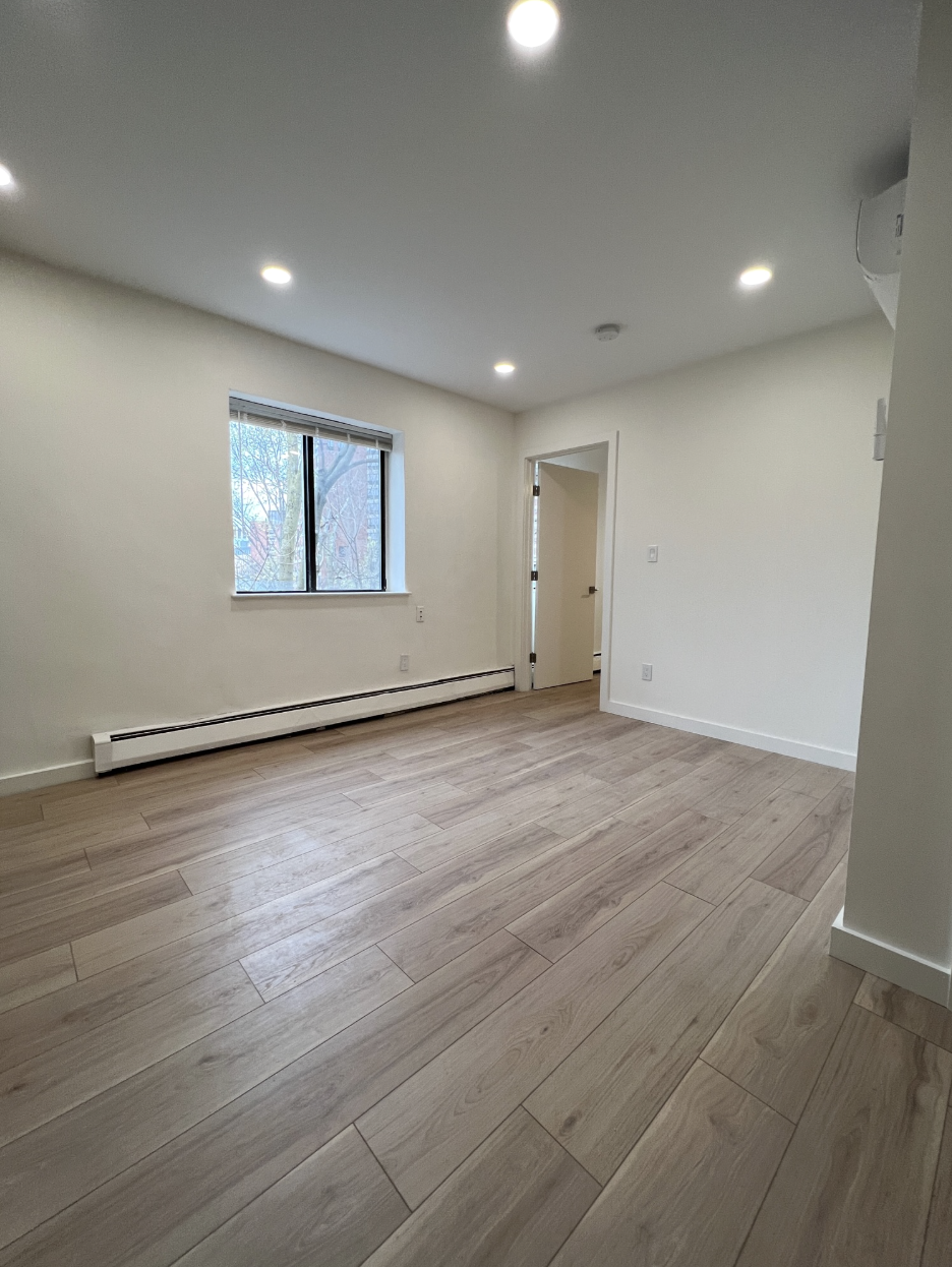 11 Parker Hill Ave, Mission Hill