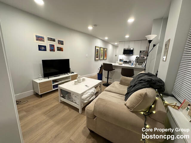 44 Joy St, Beacon Hill