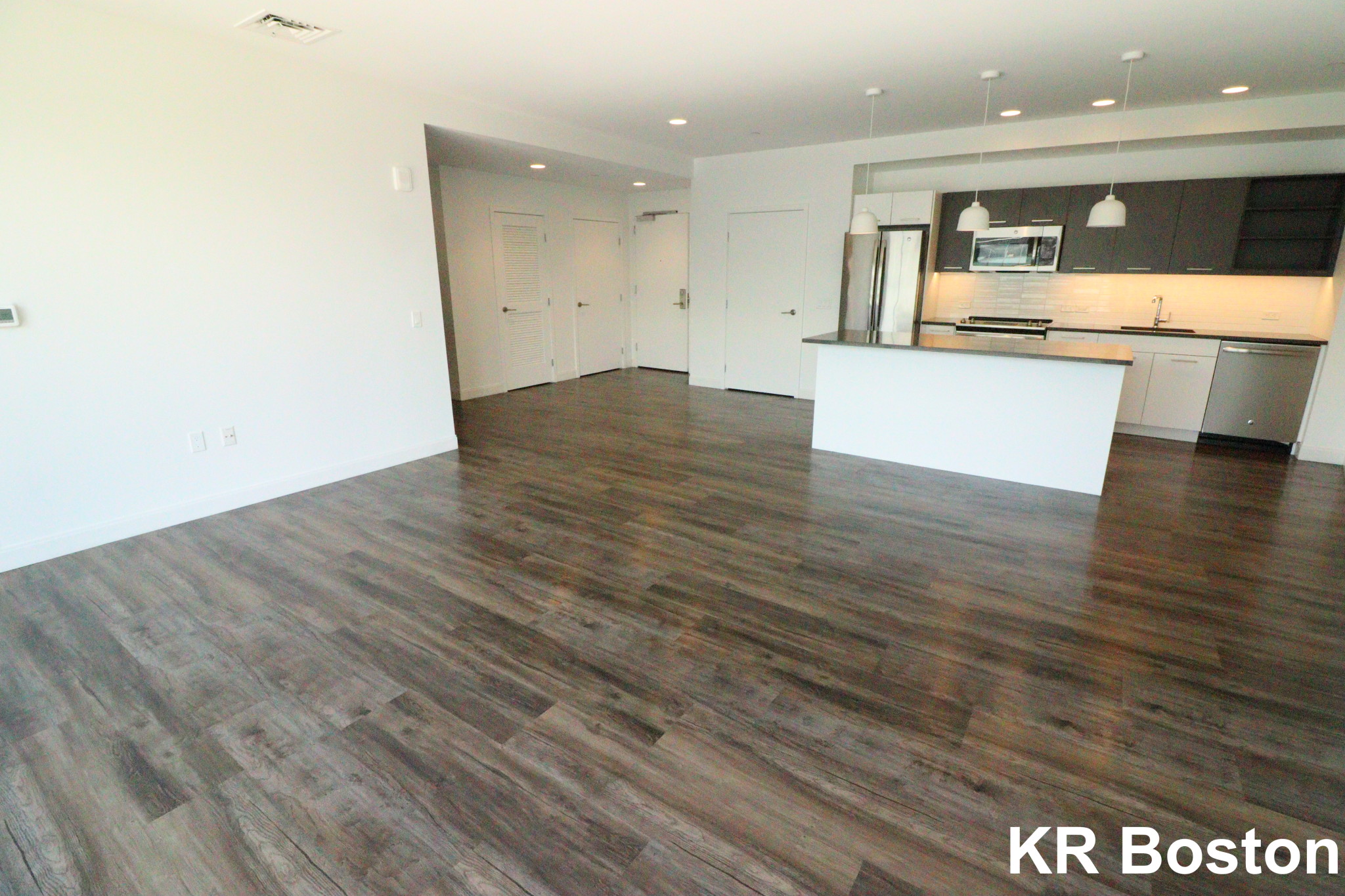 2 bed, 2 bath apartment for rent at 100 Guest St Unit 714, Brighton — photo 5 of 6