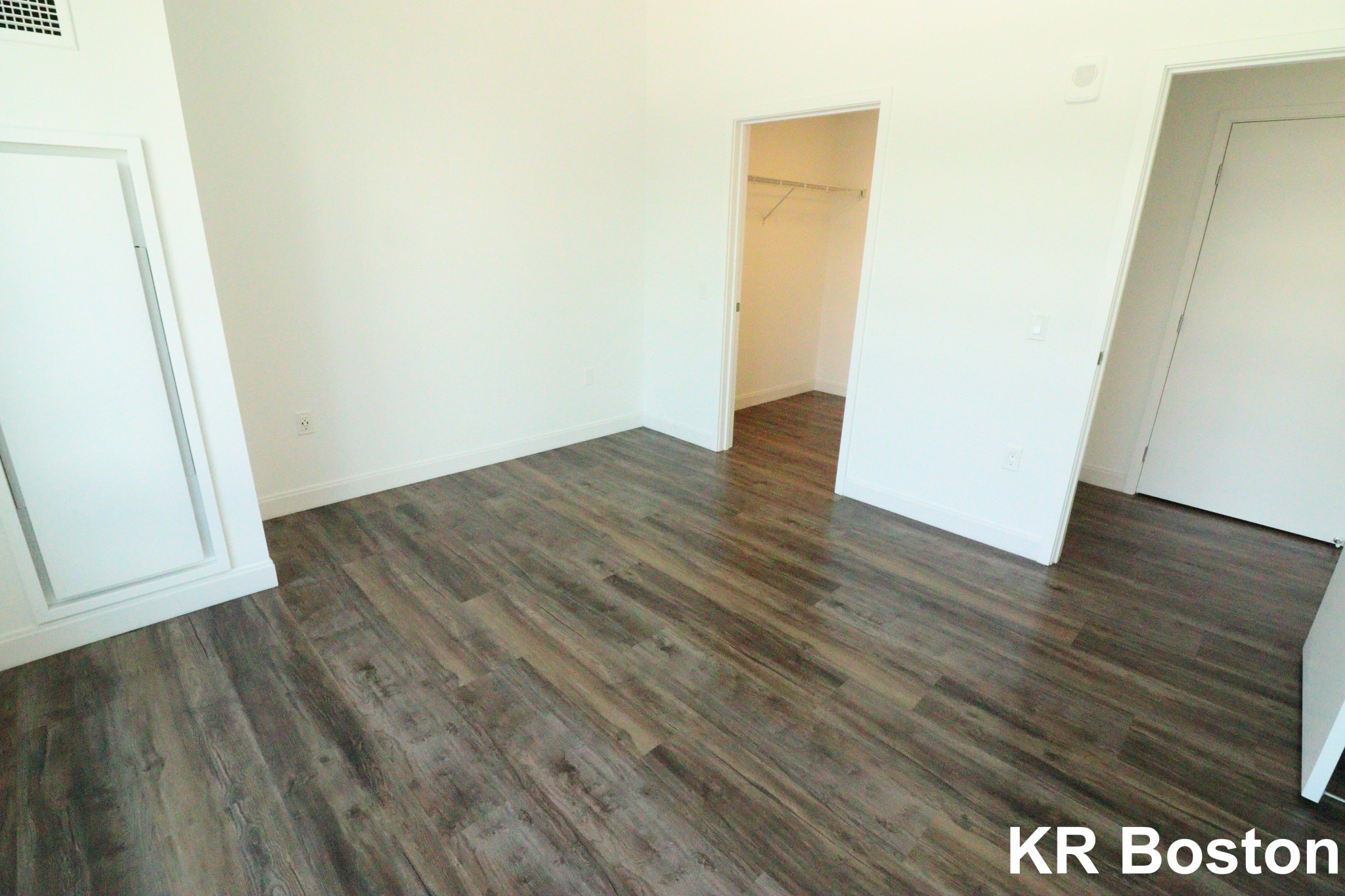 2 bed, 2 bath apartment for rent at 100 Guest St Unit 714, Brighton — photo 4 of 6