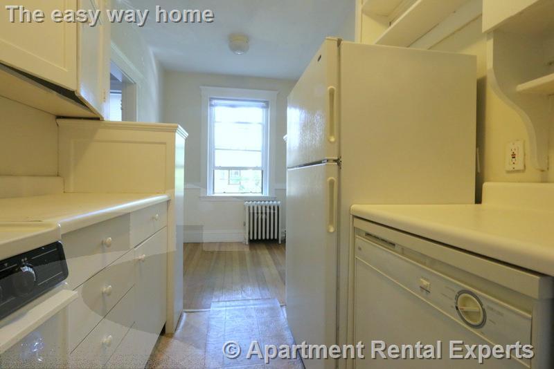 28 Langdon St, Harvard Square