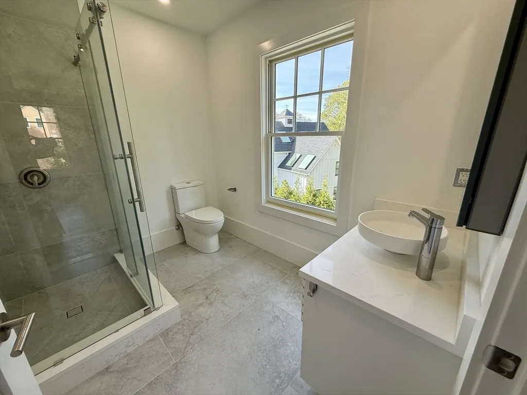 2 Effie Pl, Lexington