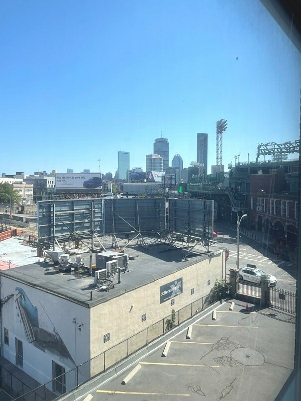 61 Brookline Ave, Fenway