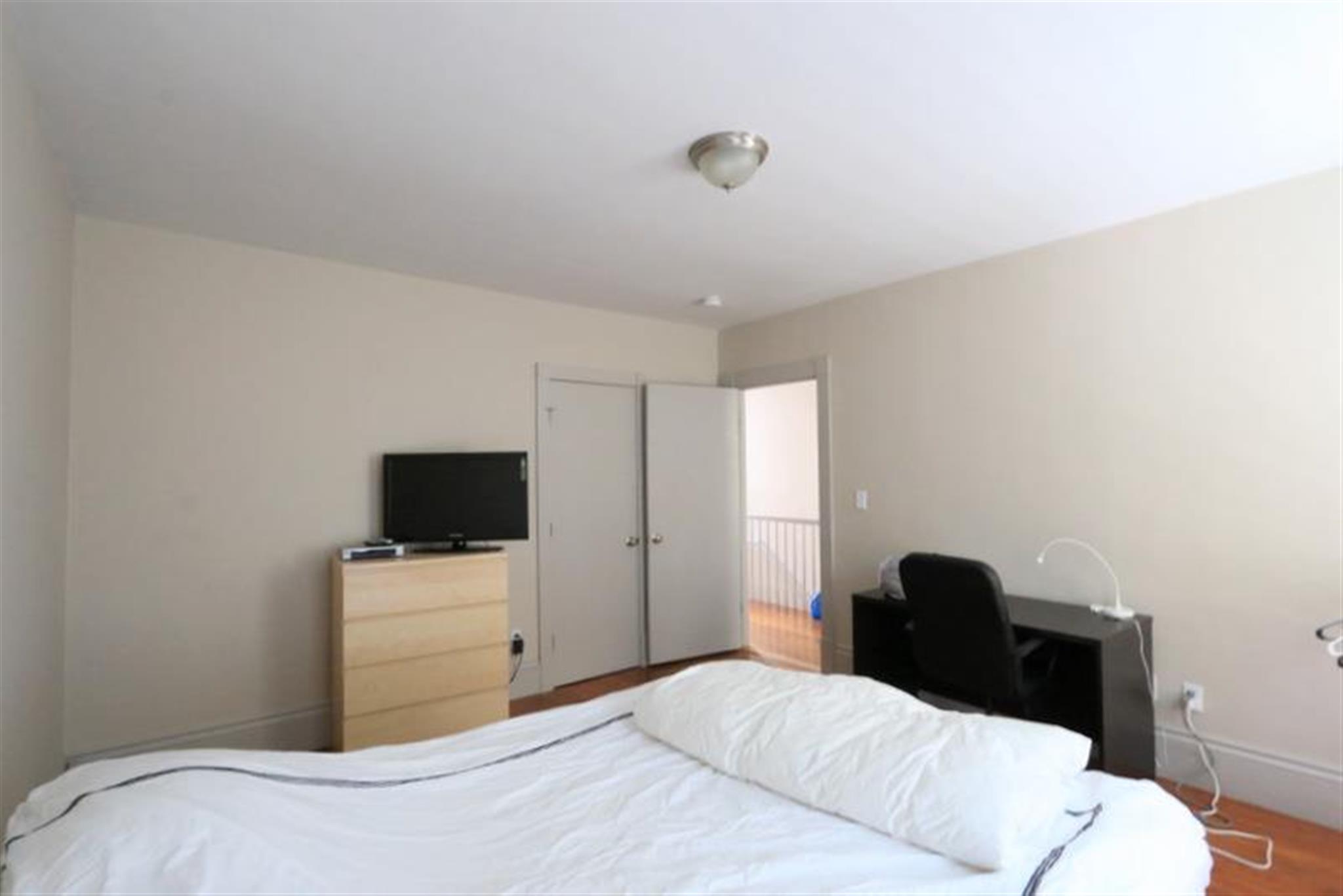 2 bed, 1 bath apartment for rent at 107 Winter St Unit 2, East Cambridge — photo 7 of 20