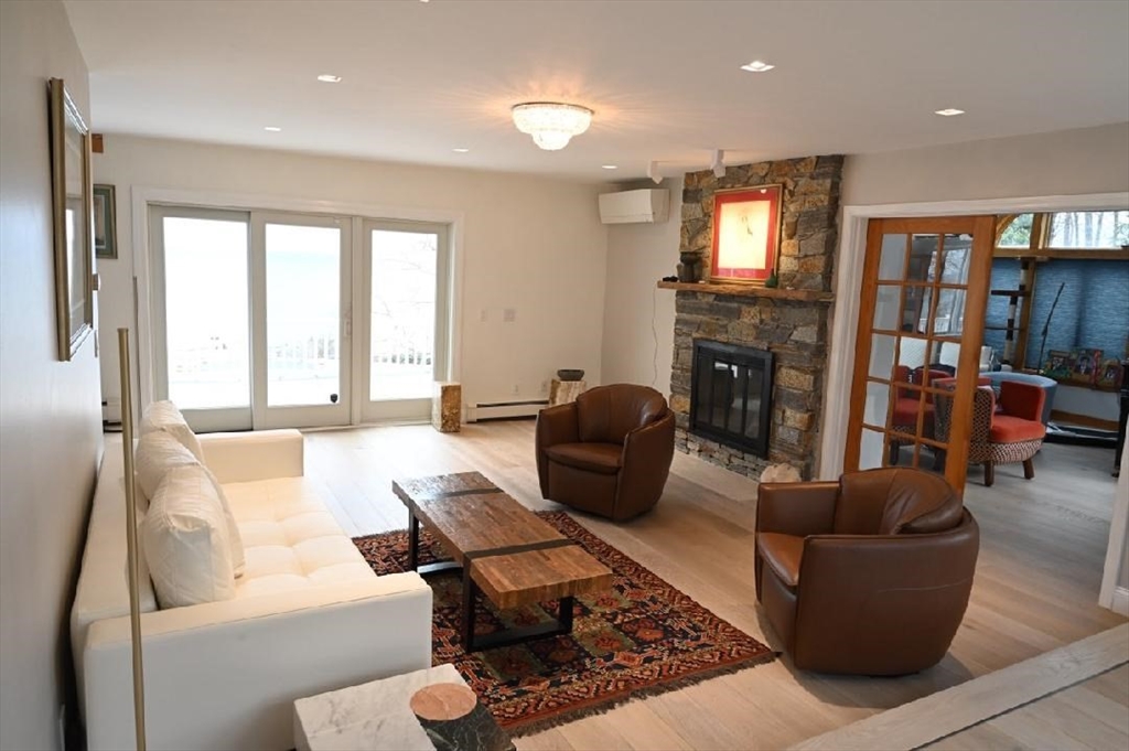 31 Ellisville Rd, Ellisville