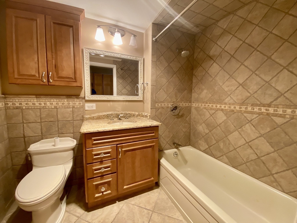 20 Stearns Rd, Coolidge Corner