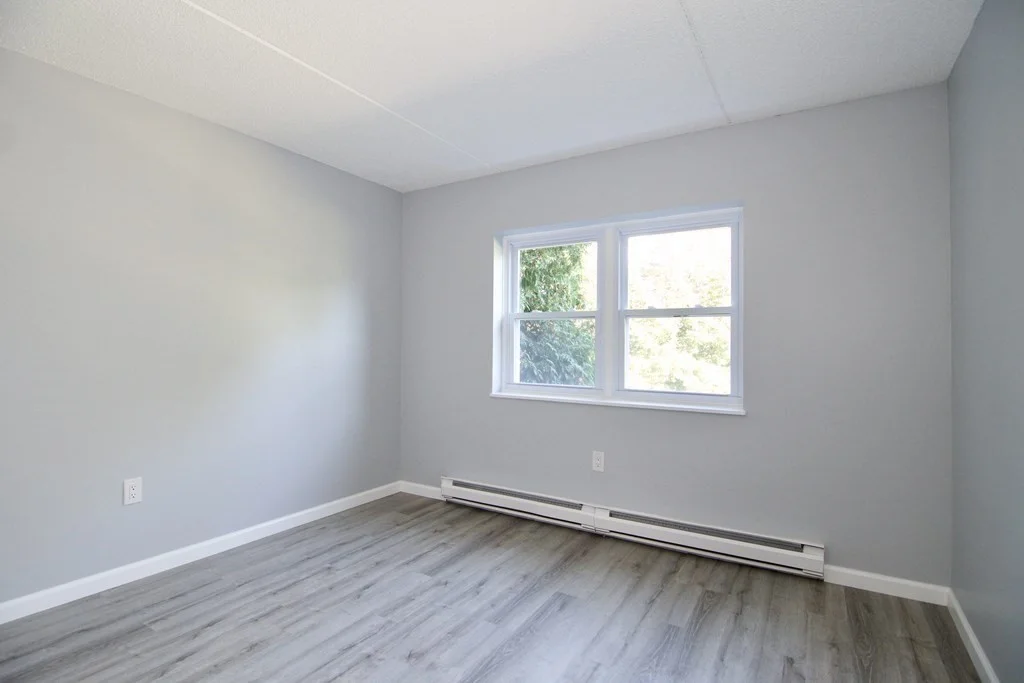 22 Maple Crest Cir, Holyoke