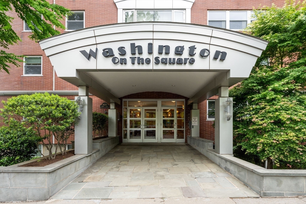 1600 Beacon St, Corey Hill