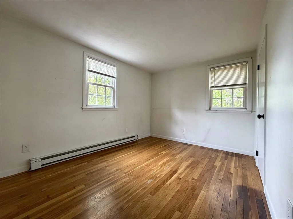 507 Main St, Walpole