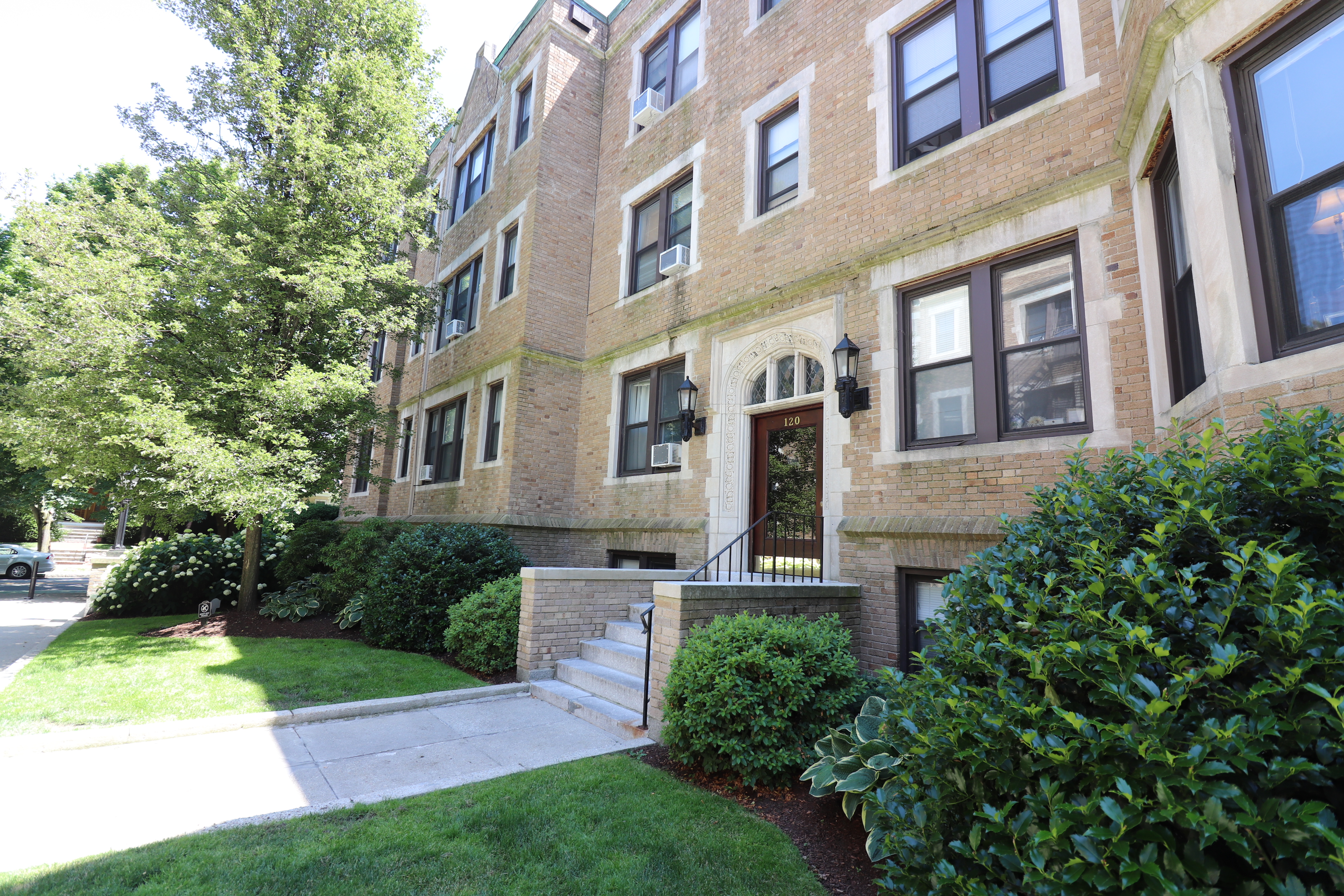 1 bed, 1 bath apartment for rent at 126 Babcock St Unit 37A, North Brookline — photo 12 of 12