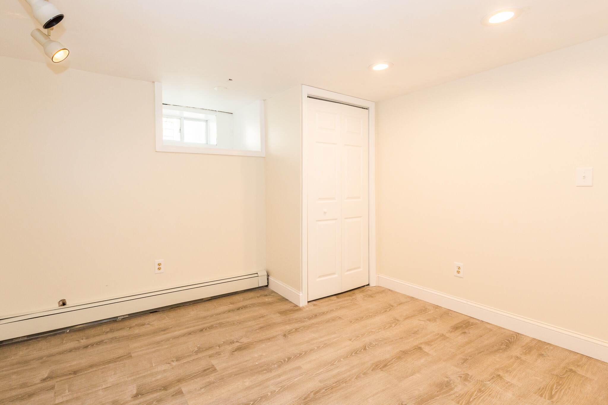 6 bed, 4+ bath apartment for rent at 126 Monument St Unit 1, West Medford — photo 3 of 27