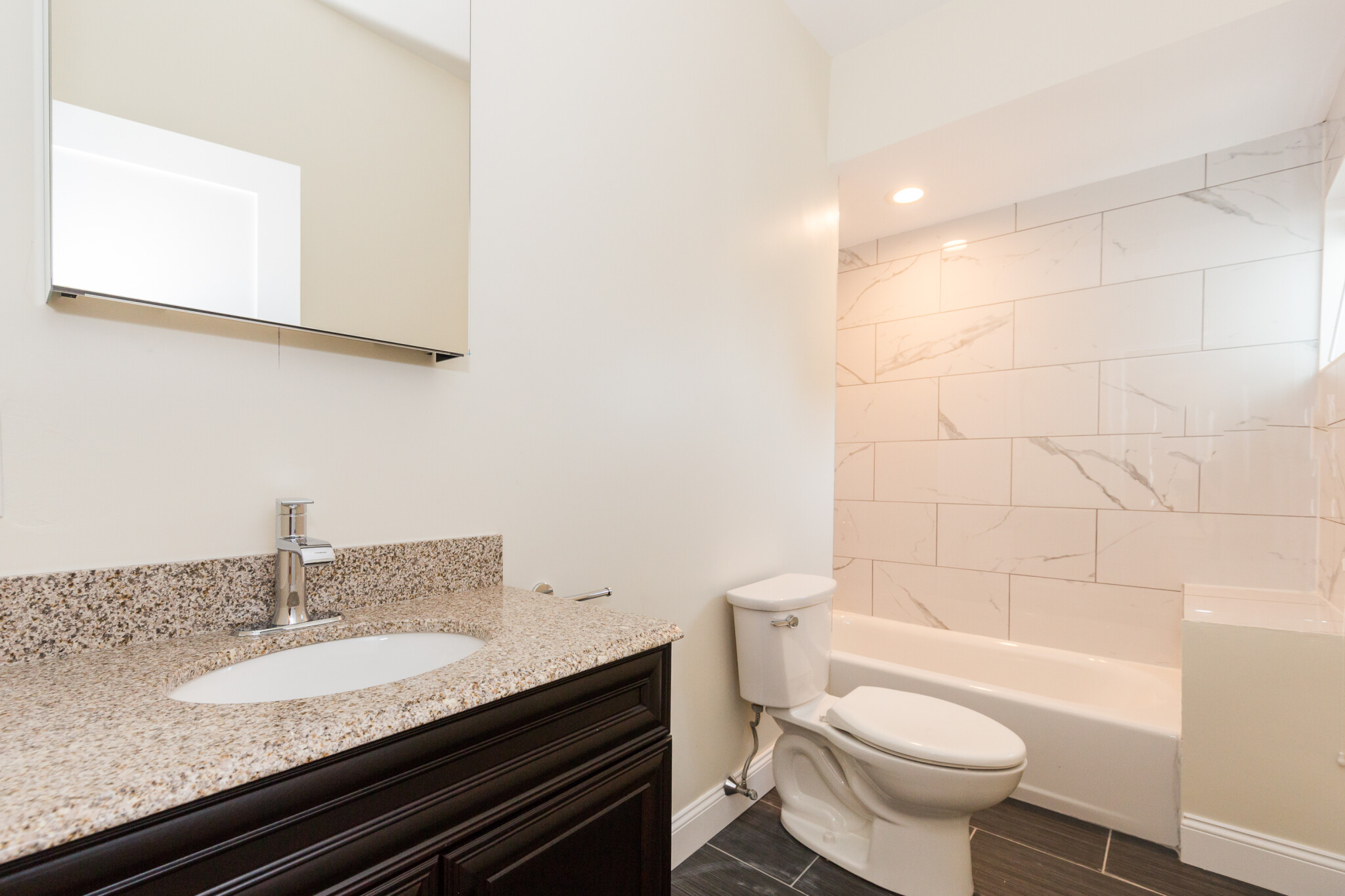 6 bed, 4+ bath apartment for rent at 126 Monument St Unit 1, West Medford — photo 5 of 27