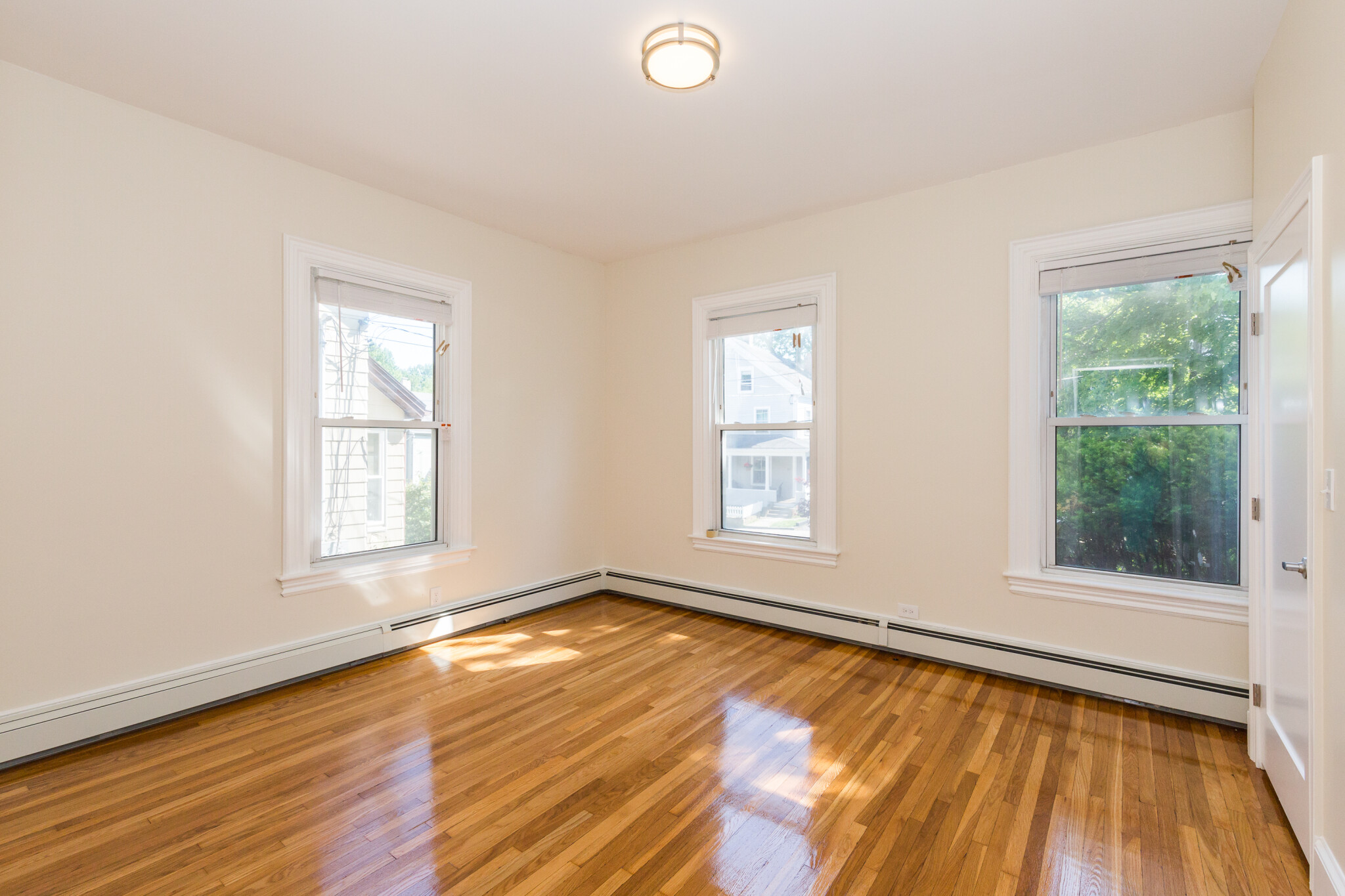 6 bed, 4+ bath apartment for rent at 126 Monument St Unit 1, West Medford — photo 11 of 27