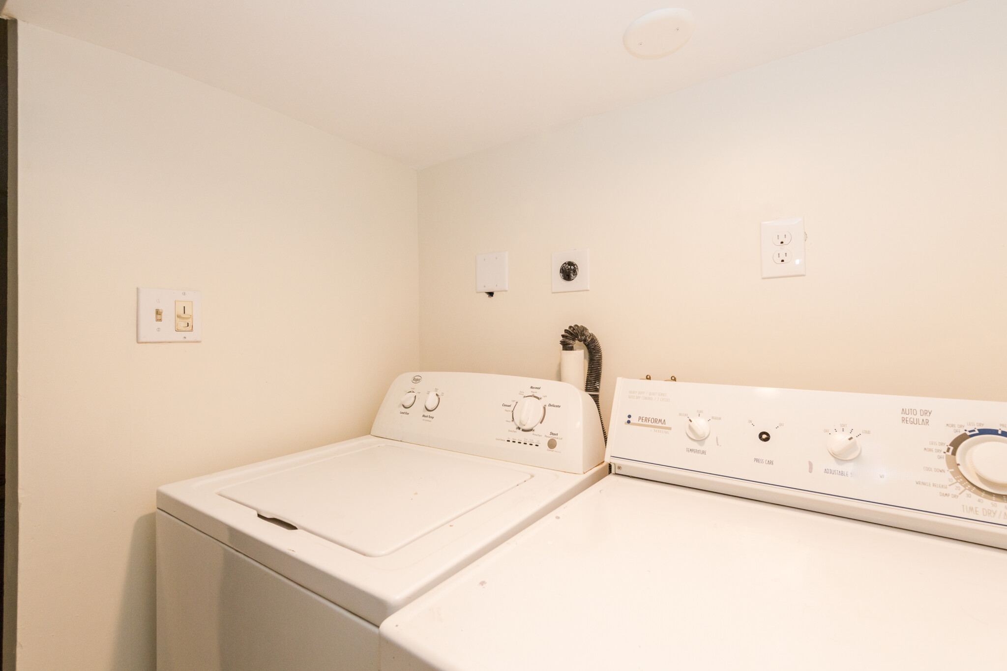 6 bed, 4+ bath apartment for rent at 126 Monument St Unit 1, West Medford — photo 20 of 27