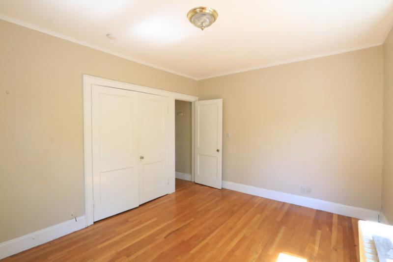 Studio bed, 1 bath apartment for rent at 77 Hancock St Unit 3, Central Square — photo 3 of 11