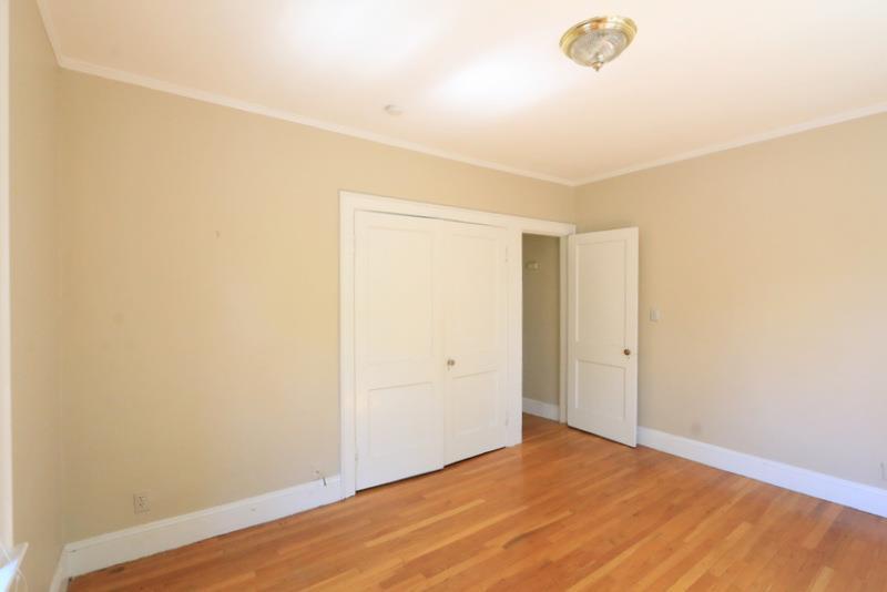Studio bed, 1 bath apartment for rent at 77 Hancock St Unit 3, Central Square — photo 4 of 11