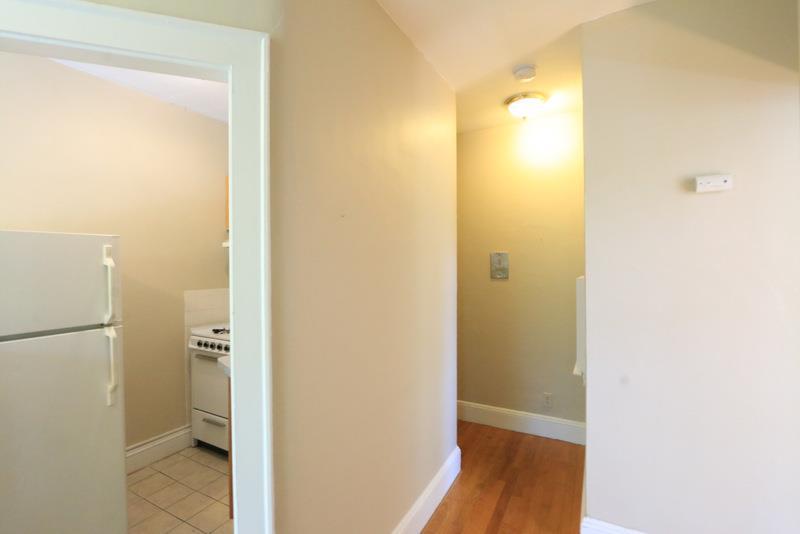 Studio bed, 1 bath apartment for rent at 77 Hancock St Unit 3, Central Square — photo 10 of 11