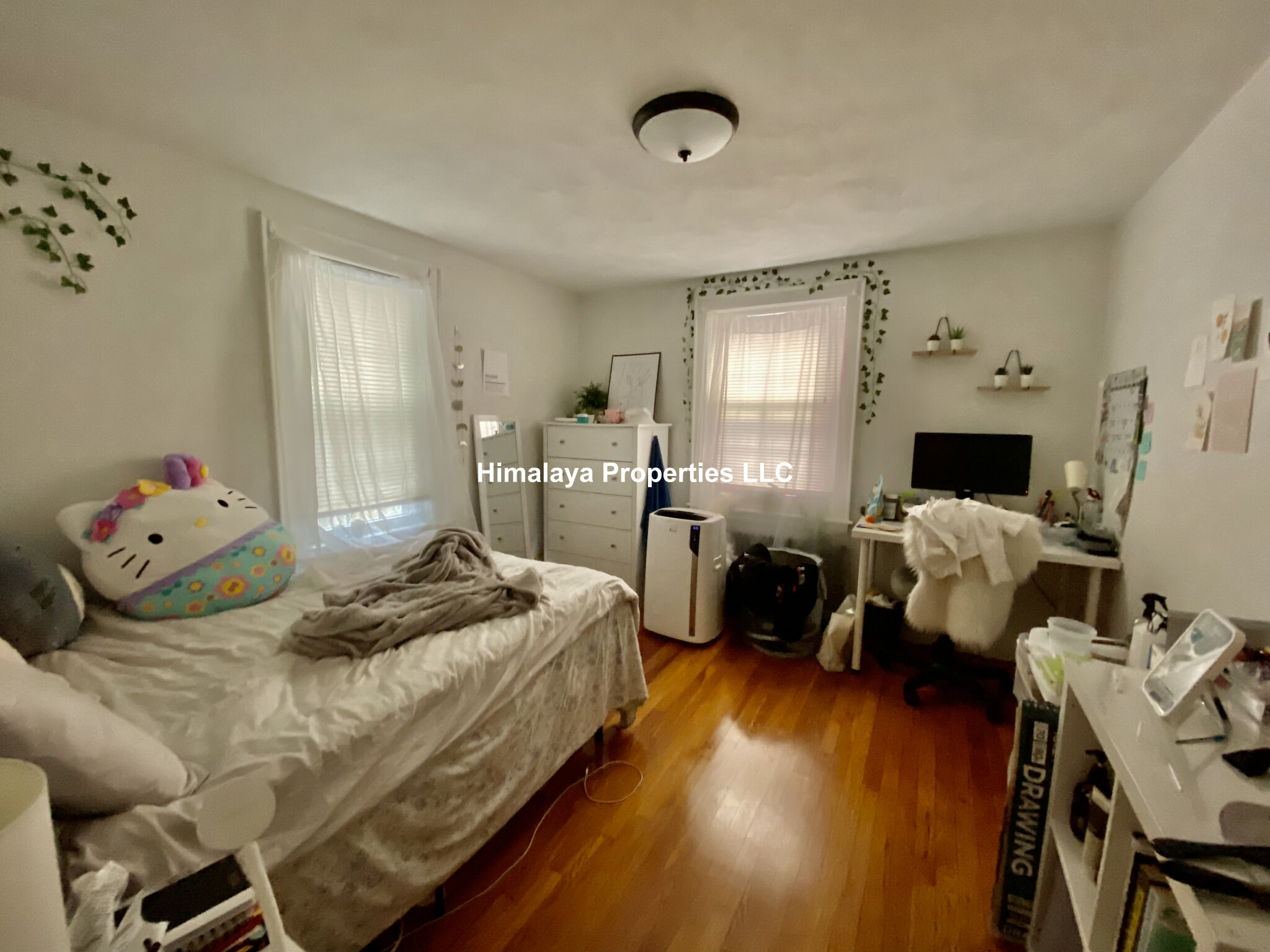 136 Burget Ave, Medford