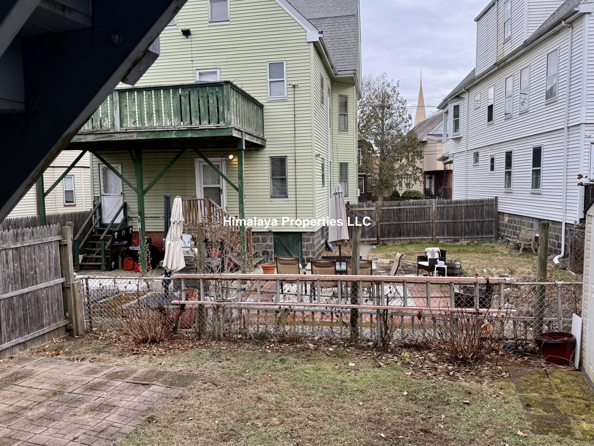 29 Bromfield Rd, Tufts