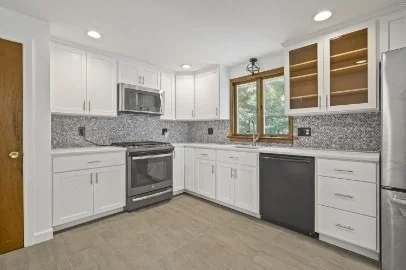 86 Milton St, West End