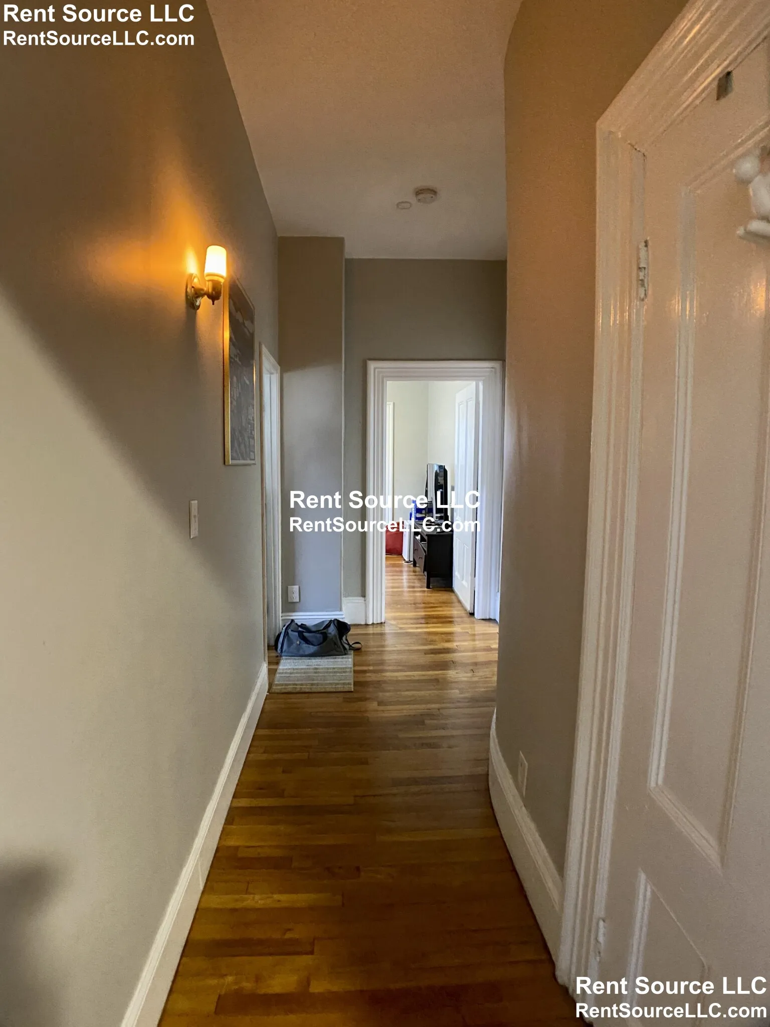 271 Highland Ave, Powder House Square