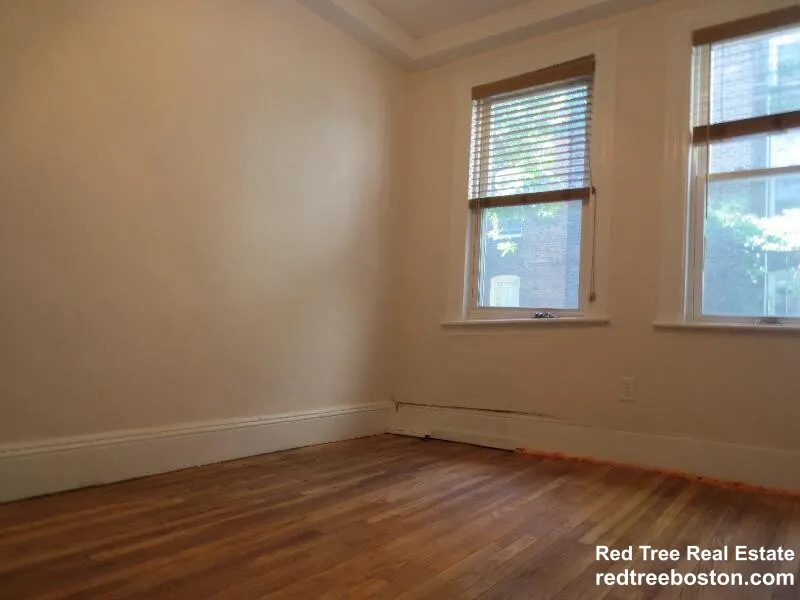 49 Saint Germain St, Back Bay