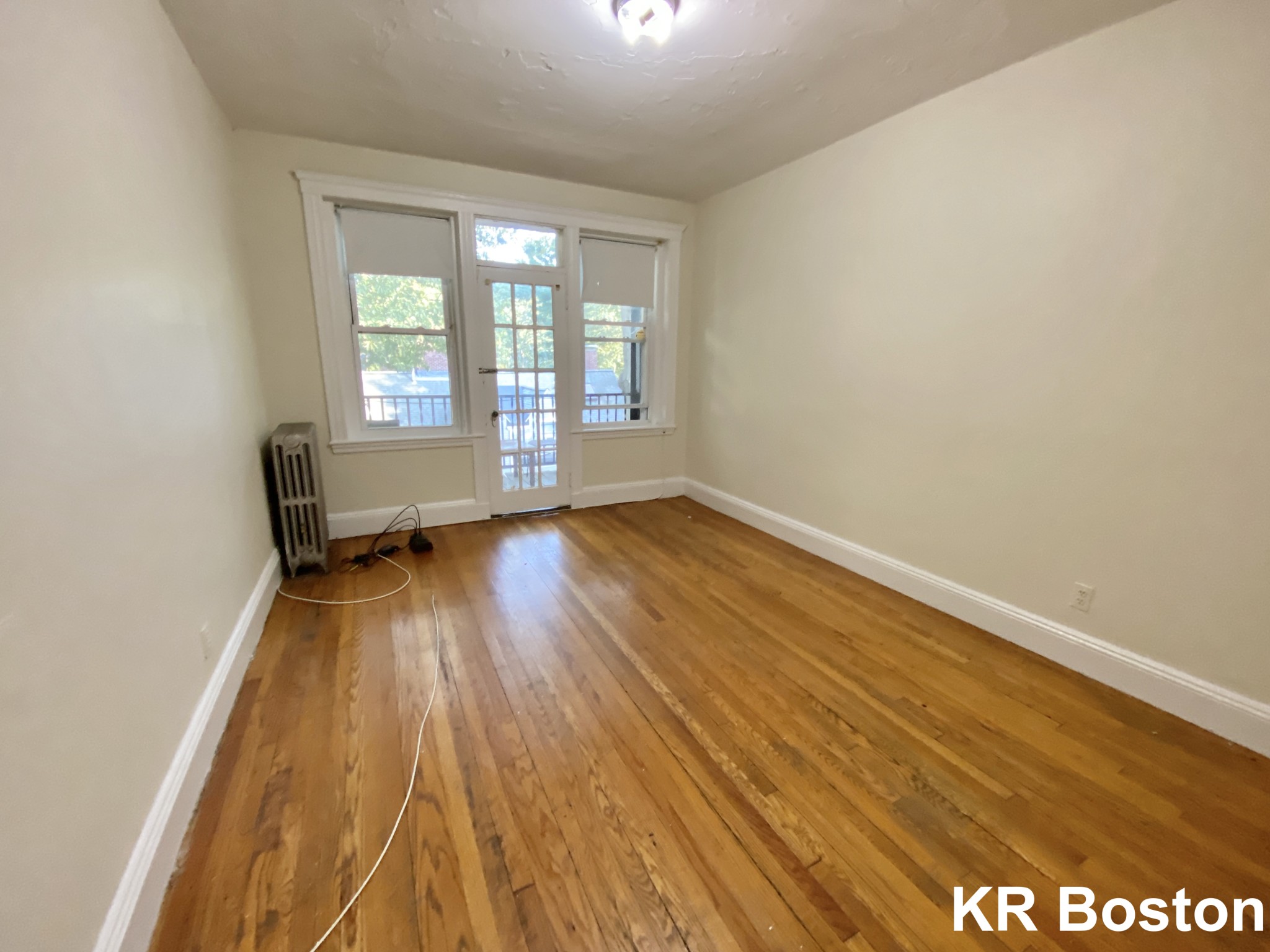 2 bed, 1 bath apartment for rent at 127 Sutherland Rd Unit N, Brighton — photo 1 of 3