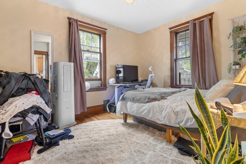 70 Dudley St, North Cambridge