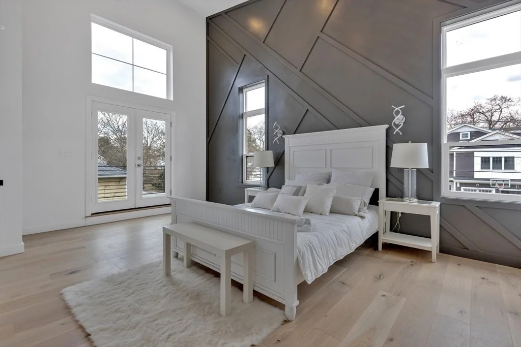 239 Mountain Ave, Arlington