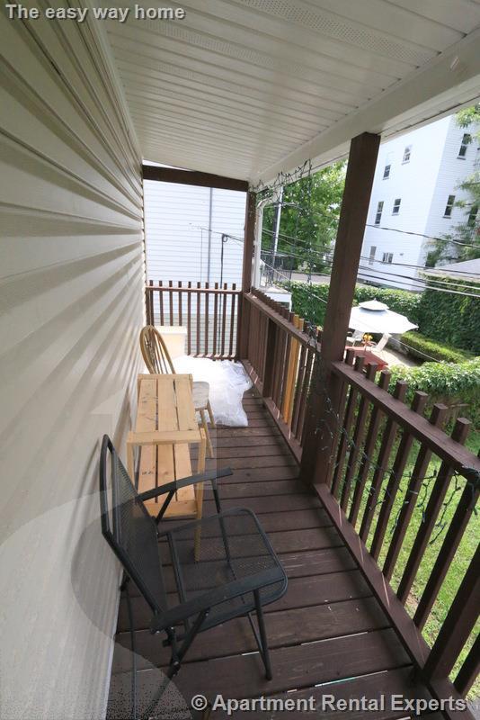 3.5 bed, 1 bath apartment for rent at 188 Powderhouse Blvd Unit 2, Davis Square — photo 14 of 15