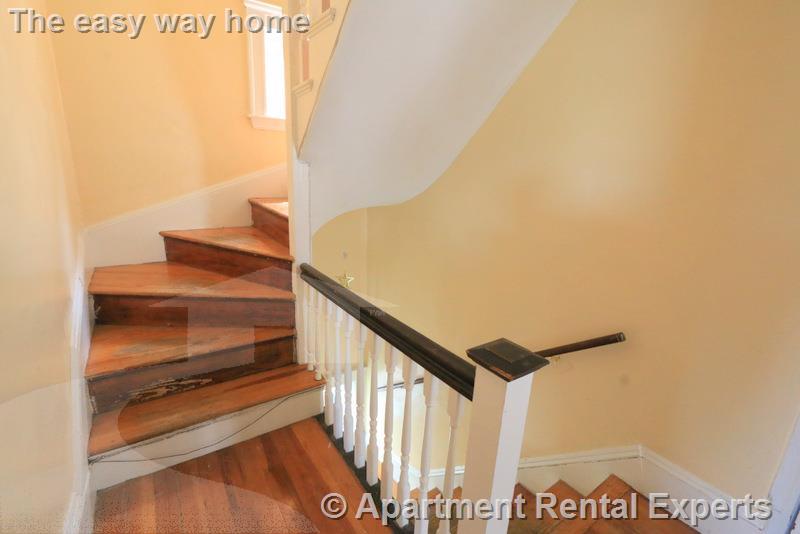 3.5 bed, 1 bath apartment for rent at 188 Powderhouse Blvd Unit 2, Davis Square — photo 8 of 15