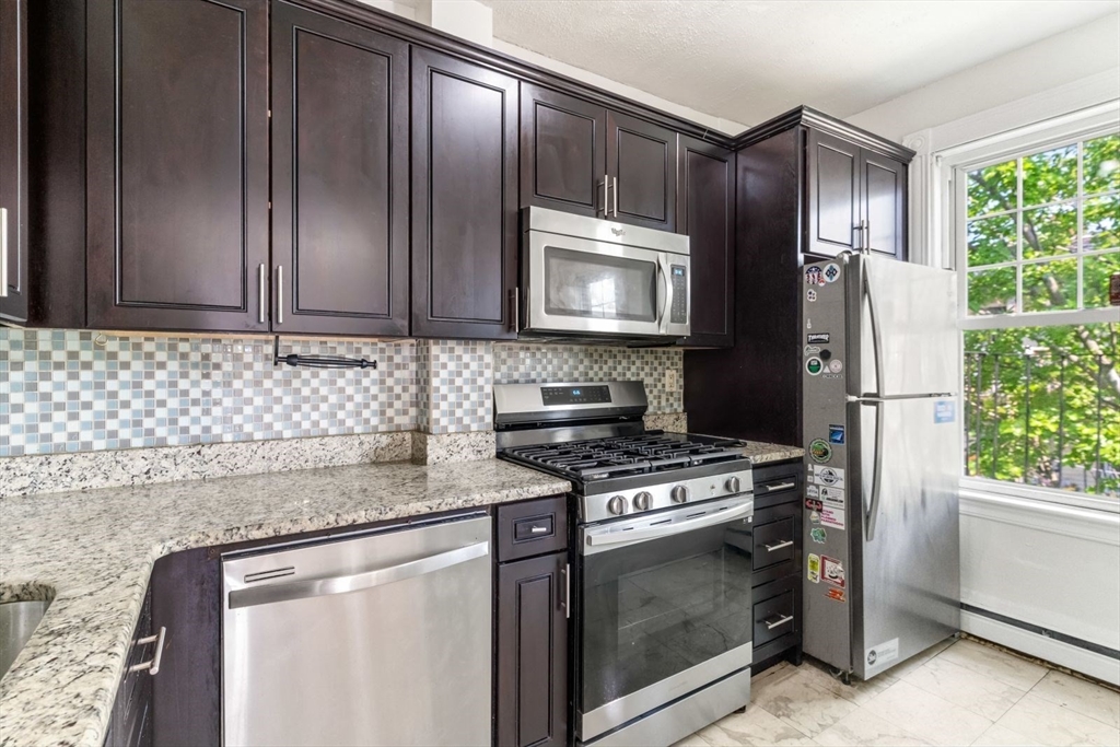 10-12 Bolster St, Jamaica Plain