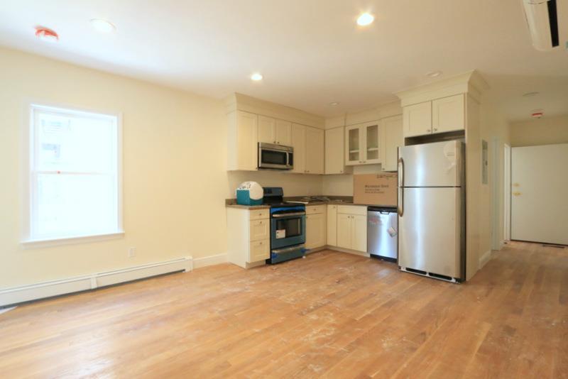 1.5 bed, 1 bath apartment for rent at 220 Massachusetts Ave Unit 3, Arlington — photo 3 of 10