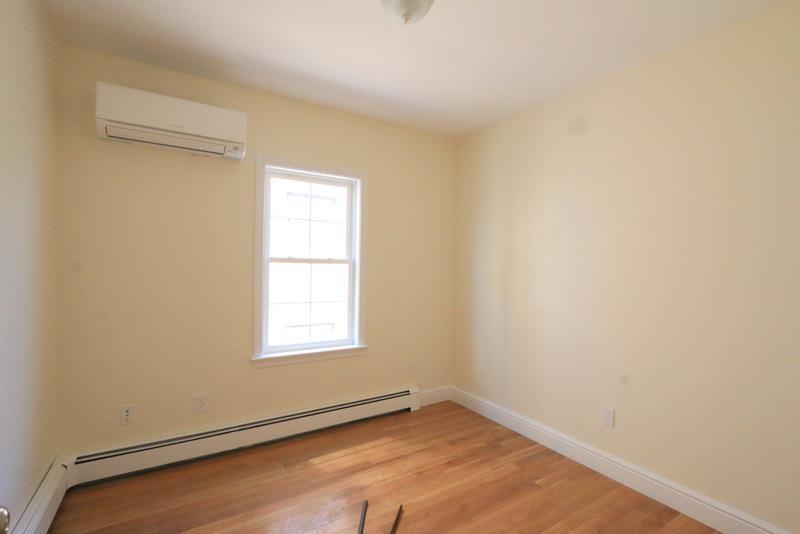 1.5 bed, 1 bath apartment for rent at 220 Massachusetts Ave Unit 3, Arlington — photo 8 of 10