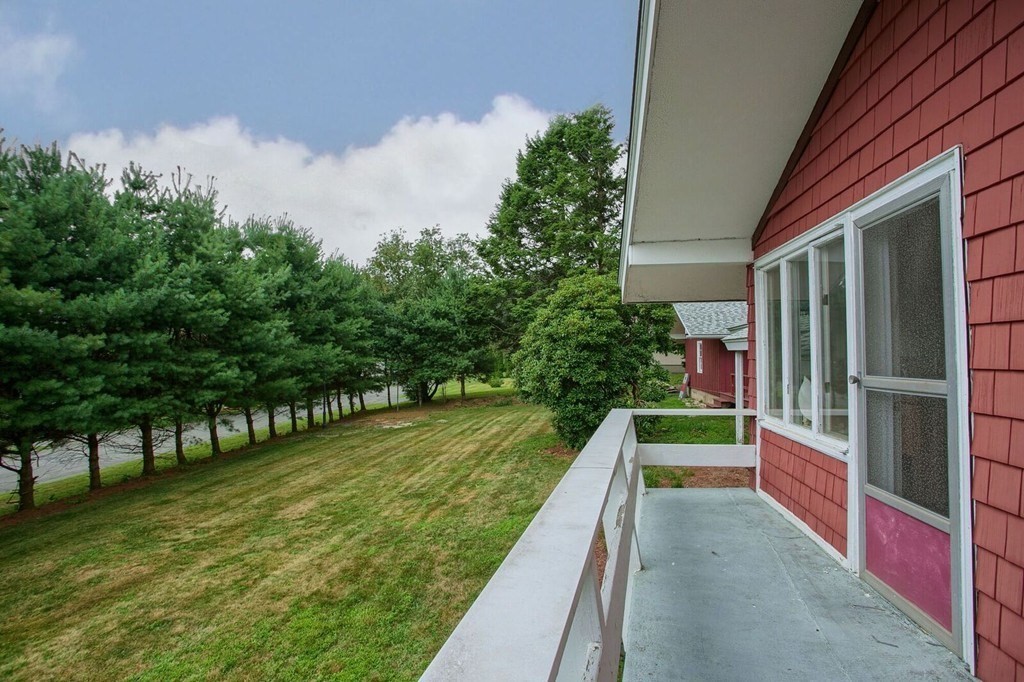 147 Washington, East Methuen