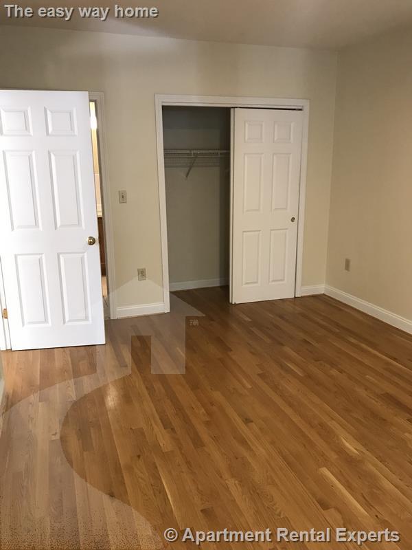 15 Pearl St, Central Square