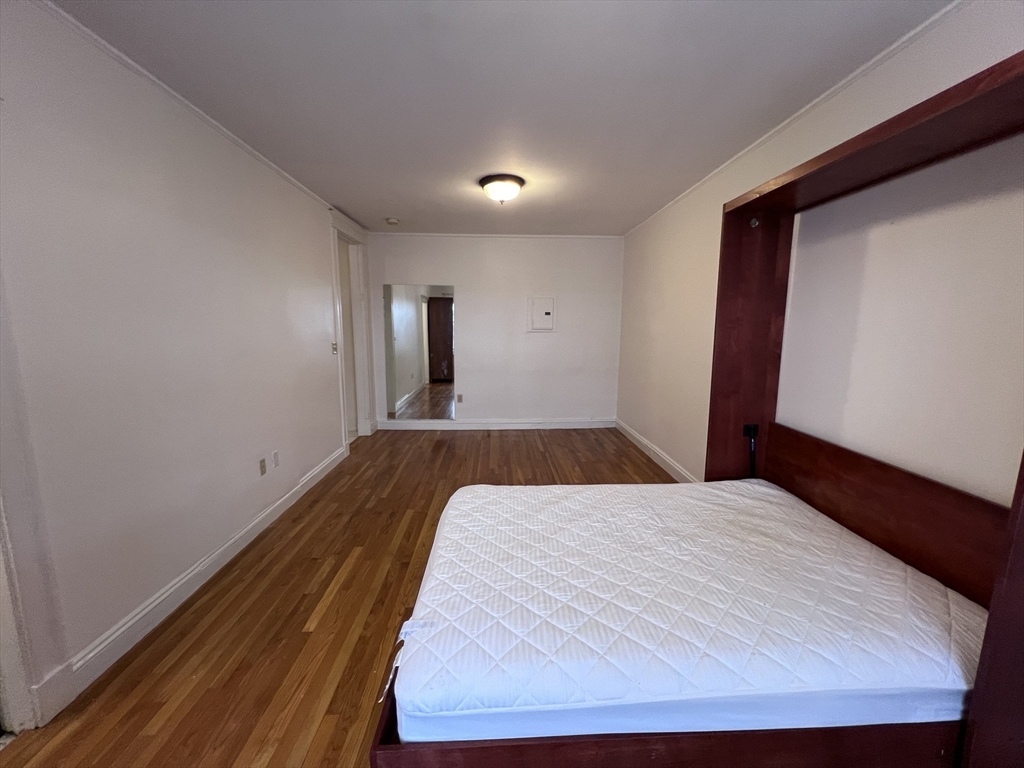 856 Massachusetts Ave, Central Square