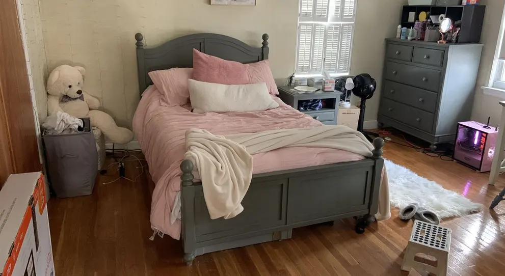 4 bed, 1 bath apartment for rent at 16 Caltha Rd Unit 9, Brighton — photo 4 of 5