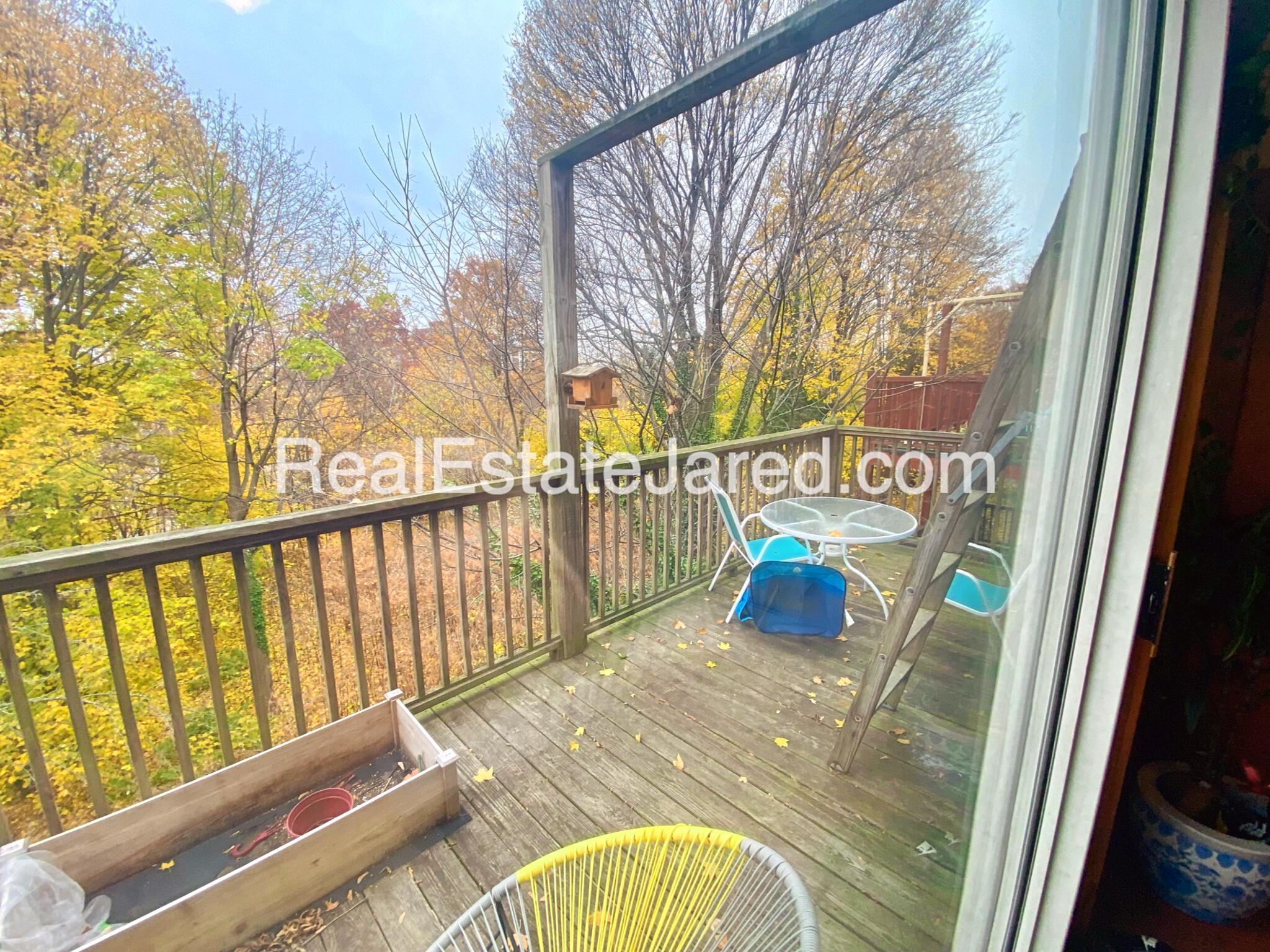 56 Calumet St, Mission Hill