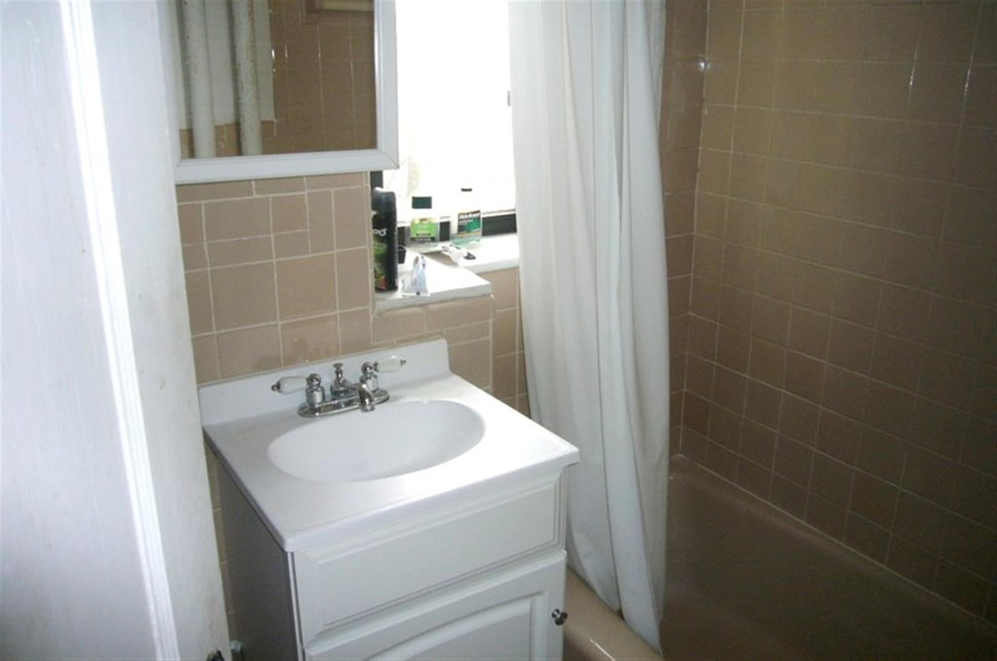 1 bed, 1 bath apartment for rent at 335 Harvard St Unit 6, Harvard Square — photo 8 of 9