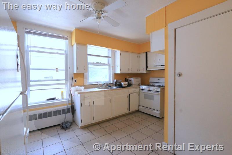 1102 Broadway, Teele Square