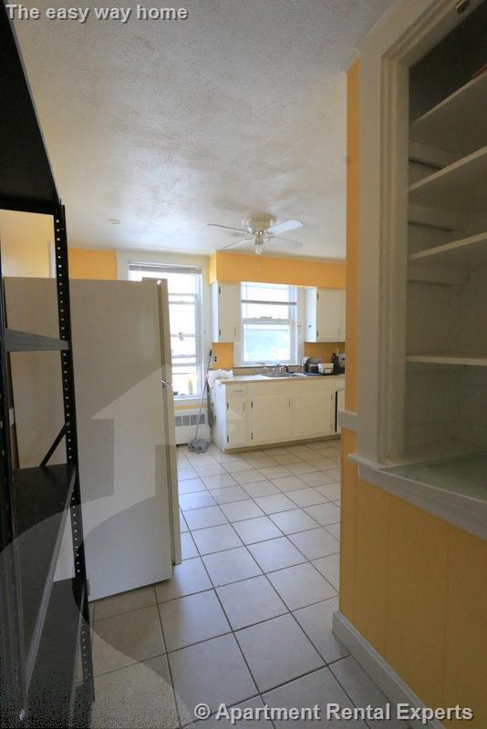 1102 Broadway, Teele Square