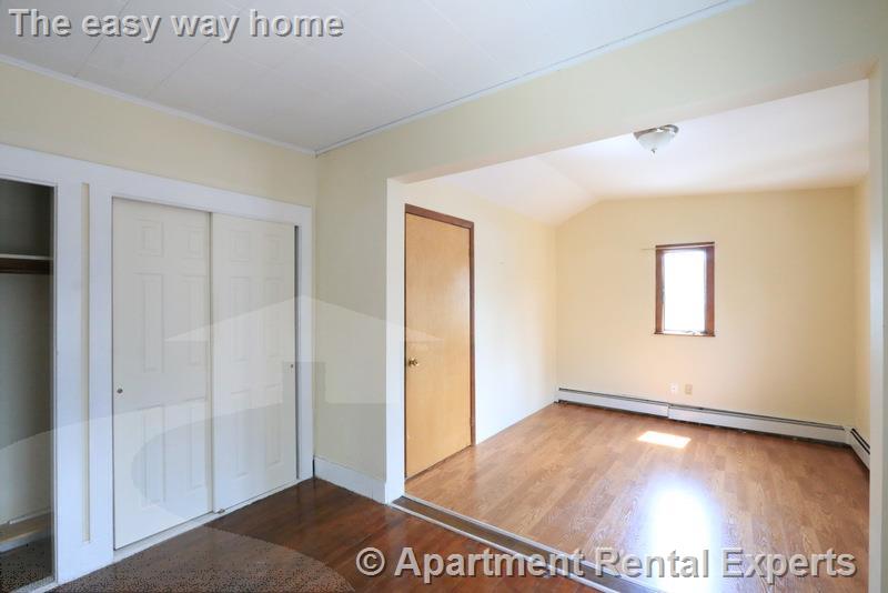 1102 Broadway, Teele Square