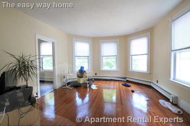 1102 Broadway, Teele Square